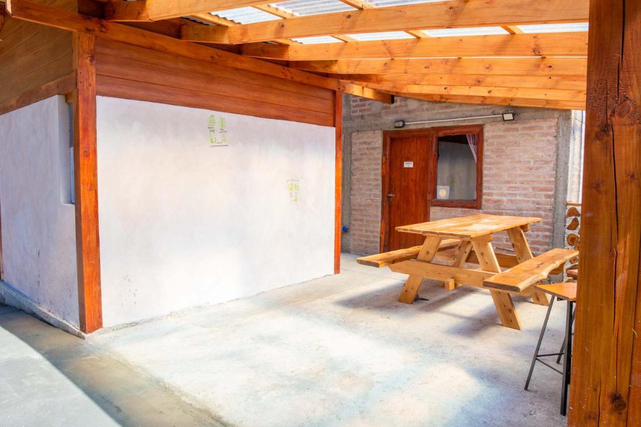 Huellas Hostel Lago Puelo Ngoại thất bức ảnh