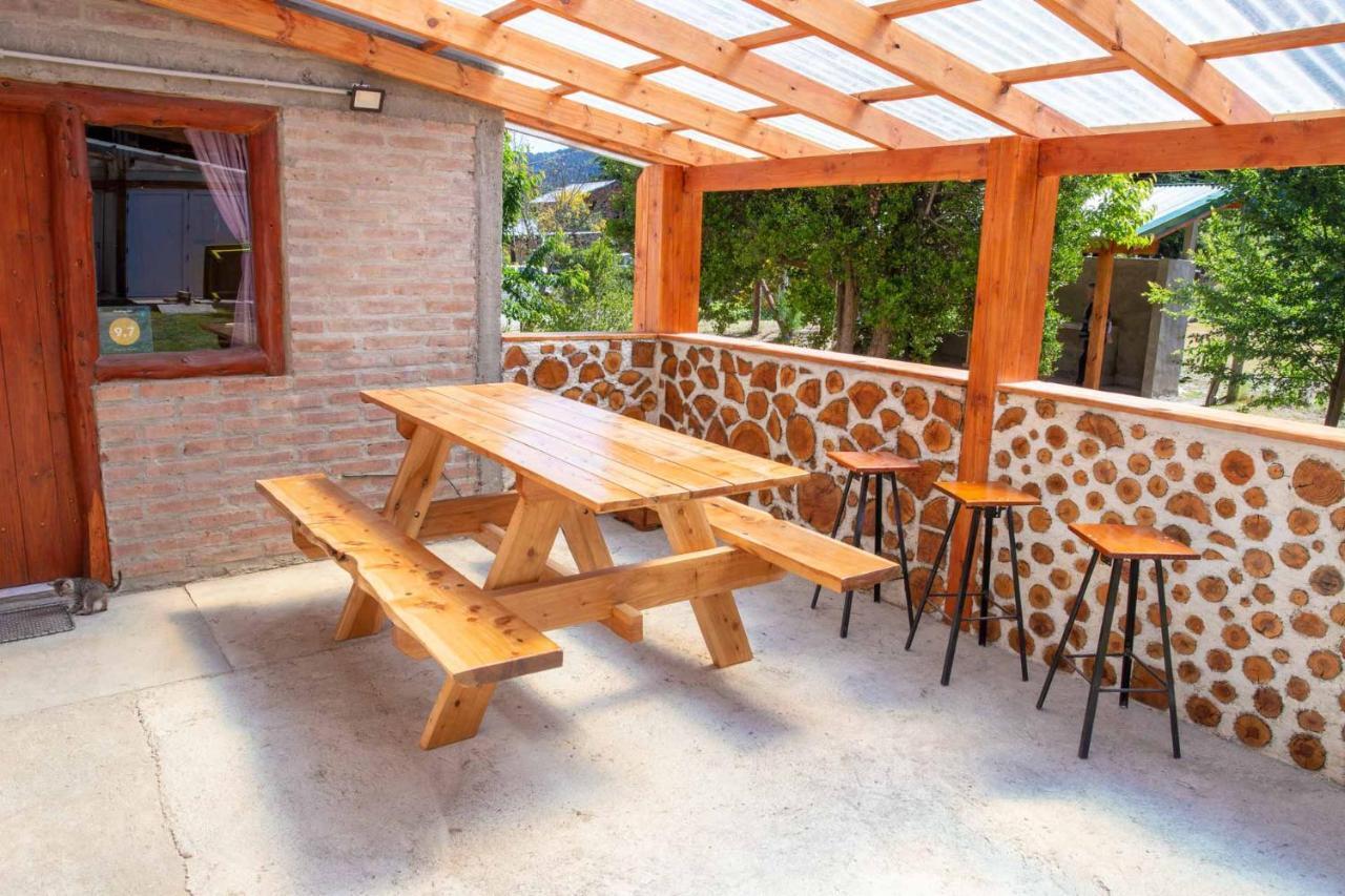 Huellas Hostel Lago Puelo Ngoại thất bức ảnh