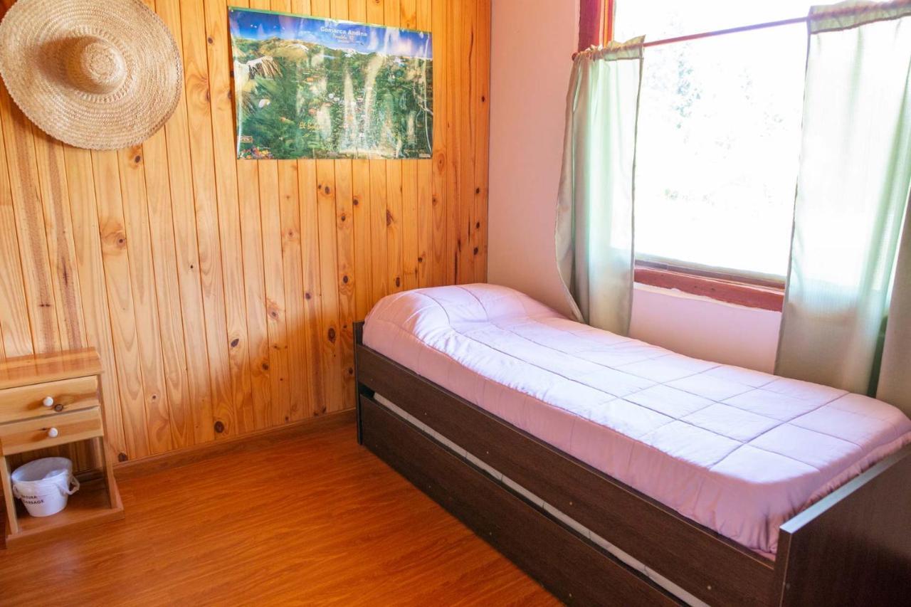 Huellas Hostel Lago Puelo Ngoại thất bức ảnh