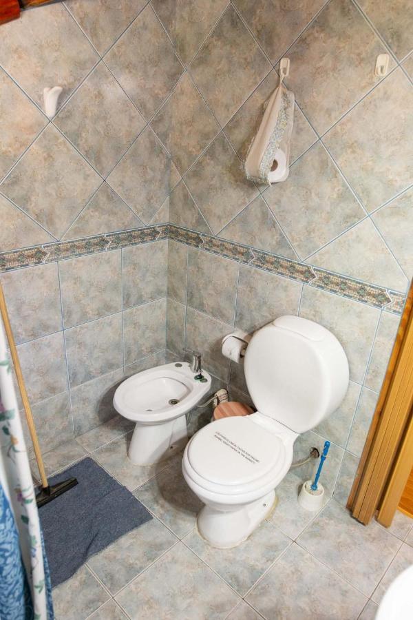 Huellas Hostel Lago Puelo Ngoại thất bức ảnh